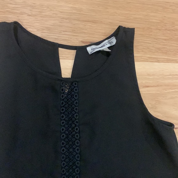 Abercrombie & Fitch short black tank - Picture 2 of 3